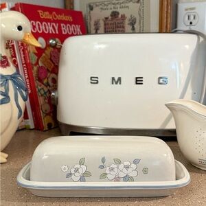 Gorgeous Chantilly Fleur De Lune Floral Butter Dish vintage cottagecore